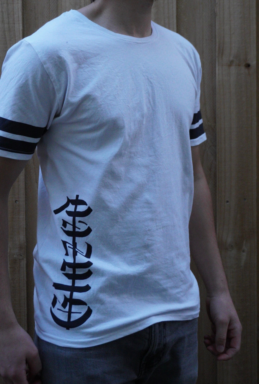 Lightweight crew neck t-shirt